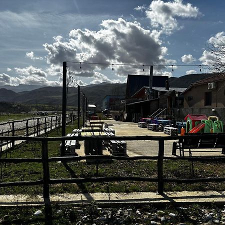 Bujtina Vjosa Hotel Memaliaj Luaran gambar